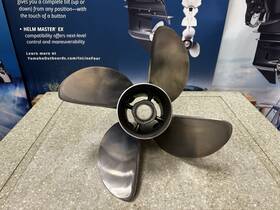 8m0173952 Mercury Satin Lab Finish Revolution 4 15 X 27 Right Hand Propeller P#8m0173952