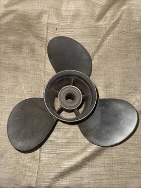 Clu200mqs3r17p Mercury 14x17 Stainless Steel Right Hand Mqs4 Propeller
