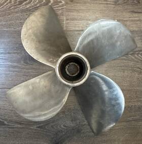 Dj9-02f Mercury Racing 17.5 X 29 4-blade Stainless Steel Boat Propeller Rh