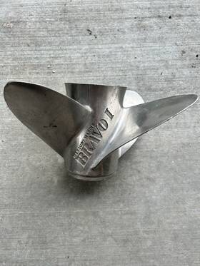 48-831912-24 Mercury Marine Bravo I Propeller 24p Four Blade Rh
