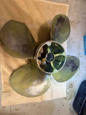 8m8023970 Mercury Marine Mercruiser Cmd Cummins Diesel Zeus Pod Drive Prop Propeller Right Rear 4 Blade M12