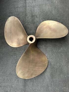 19lh18 Michigan 18lh19 506 Dyna-jet 19x18 3 Blade Inboard V-drive Propeller Prop 1 1/4