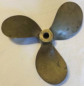 Am210 Michigan 8 Inch X Pitch Bronze Propeller 3 Blade Rh