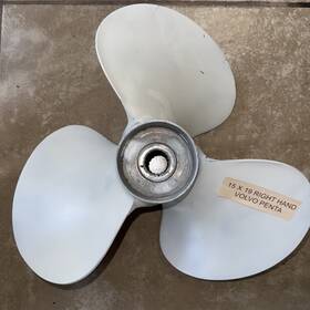 082022 Michigan Wheel Wheel/volvo Penta Aluminum Three Blade Right Hand Propeller