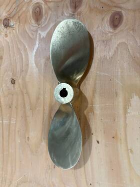 14rh9 Michigan Wheel Sailer 14 Inch X 9 Rh Propeller
