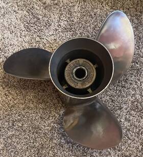 163008 Michigan Wheel S/s Propeller P/n 14 1/4 X 21 Rh - From Volvo Penta Sx