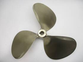 18rh21 Michigan Wheel 18 X 21p 3 Blade Dyna-jet Cupped Nibral Rh 1 1/4 Inch Bore Inboard Prop
