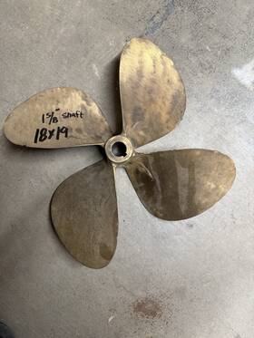 18x19p Michigan Wheel Brass 4 Blade Propeller