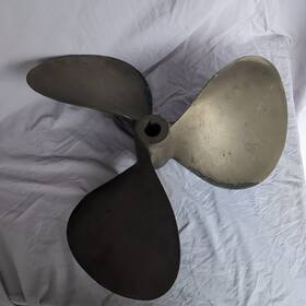 351580 Michigan Wheel 24r25 Propeller Dynajet 21 25 Ni-bral Triple Blade 20lb Right Hand Vtg