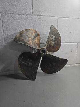 350134x Michigan Wheel X Series 4 Blade 16x16 Rh Bronze Inboard Propeller 1.25 Shaft