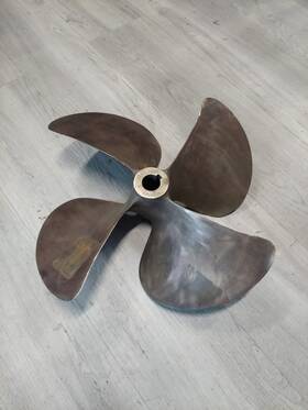 350280x Michigan Wheel Dyna-quad 18r21 Rh Pilot Br Dqx 4-blade Propeller 1.5 Inch Shaft