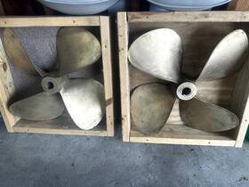 356879 Michigan Wheel 356878 Boat Nibral Propellers 25r29 25l29 1 3/4 Shaft