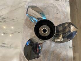 345034 Michigan Wheel Ballistic Ss Prop 14-3/8 21 Rh 15 Spline Omc Nice