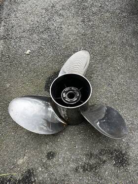Clu2000fs3l19p Michigan Wheel Stainless Lh 19p 15.25 Inch 3 Blade Hub Propeller-power Tech-for Mercury And Honda