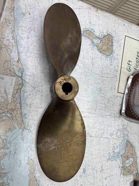 E1917 Michigan Wheel Propeller Sailer Bronze 18 Rh 13 2 Blade 1 Inch Bore