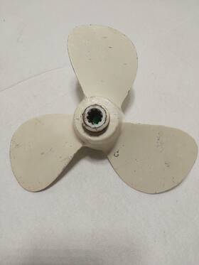 9.9-15hp Michigan Wheel Fp396 P-396 Chrysler Force Sears 8 1/4 Inch X 4 1/2p 7.5 10 Spline Boat Prop