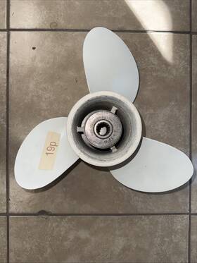 14.5x19p Michigan Wheel Pj205 Wheel/omc Aluminum Right Hand 3 Blade Propeller