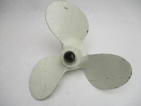Pr-96 Michigan Wheel Pr96 10 1/4 X 13 Pitch Pin Drive Prop For Evinrude/johnson/gale 22-40hp Outboard