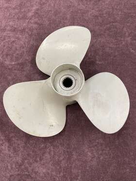 Smc-340 Michigan Wheel Smc 340 Volvo Penta 15x15 Lh 3 Blade Aluminum Prop Used