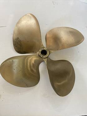 8072a Oj Propeller 14.75 X 17.5 4 Blade. Great Condition Manufacture # Steel