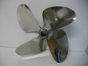 Oj304 Oj Propeller 14 X 18 Pitch 4 Blade Lh Stainless Cupped Prop With 1 1/8 Inch Hub