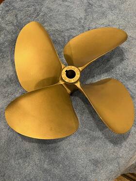 105113 Oj Props Prop 13.7 X 17.5 4 Blade Lh 1 1/8 Inch Mvc Hc For Wakeboard Boat - Perfect