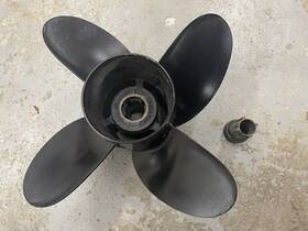 14.5x18p Omc 218418 Four Blade Propeller Mercruiser Prop Boat With Adapter 834899