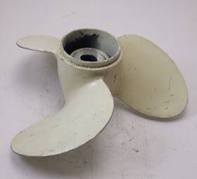 311807 Omc Vintage 3-blade Outboard Propeller Pin Mount