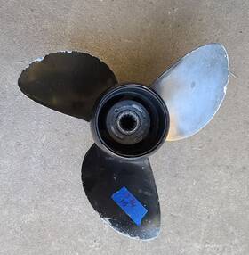 31198 Omc 113 3/4 X 15 Aluminum Propeller