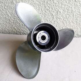 3850307 Omc Stainless Steel 15 Inch X 17 Pitch Propeller New 19 Spline Hub Rh