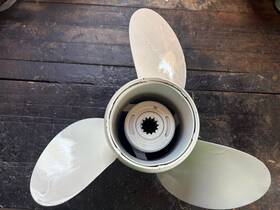 Ppa46 Omc Johnson Evinrude V4 Re-built Propeller Prop Aluminum Boat 13 X 19 Take Off