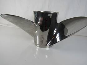 Ptr3r16pm135 Powertech Stainless Steel Propeller Mercury 3 Blade 16 Pitch 13.5 Inch