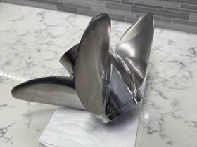 Ptr4r16p Powertech 4 Blade 16 Pitch Rh Stainless Propeller