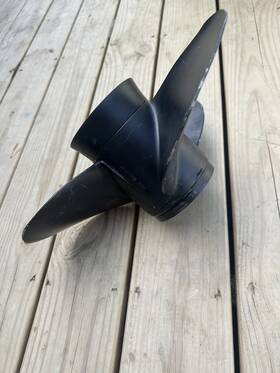 2008p15 Quicksilver 2008p 15.25x15 Black Diamond Rh Prop # Mercury Mercruiser