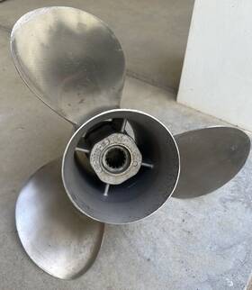 48-16316-a40 Quicksilver Mercury Stainless Propeller Std R/h 13 Dia X 19p