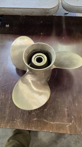 48-30393a1 Quicksilver Bronze Propeller