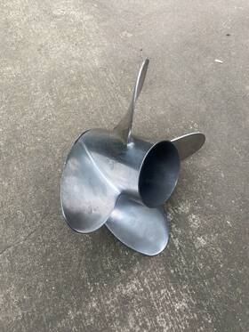 48-825912-25p Quicksilver Quicksilver/mercury Trophy 4 Blade Stainless Steel Boat Propeller 14ftftd 25ftftp