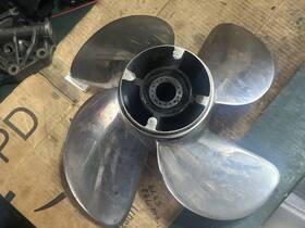8m0103529 Quicksilver Mercury Q4 14.6 X 19p Lefthand Propeller V6-8 Generally 150-300 Hp Suzuki Yamaha