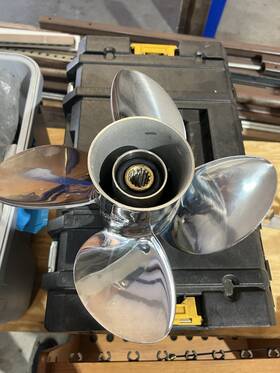 3452-135-13 Solas 13 1/2 Inch 4-blade Prop. Cupped 13p Yamaha