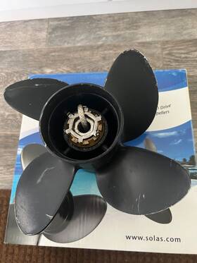 3591236 Solas 4-blade 13 X 15 Pitch Propeller For Mercury/mariner/force 60-140 Hp