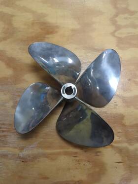 4x14x18r Solas 14 X 18 Rh 1.1/8 Inch Shaft 4 Blade Stainless Steel Tournament Ski Boat