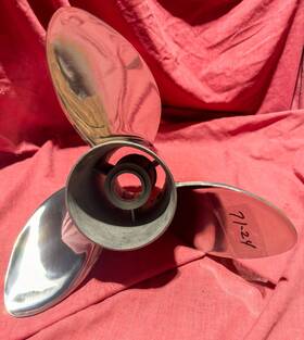 9516-151-25 Solas Sceptrin 15 1/8 X 25 Stainless Steel Propeller For All 4 3/4 Drive 71- 24