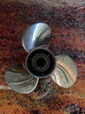 8x11rnhq Solas C3x11 5/8x11rnhq 11 5/8 X Rh Stainless Steel Propeller