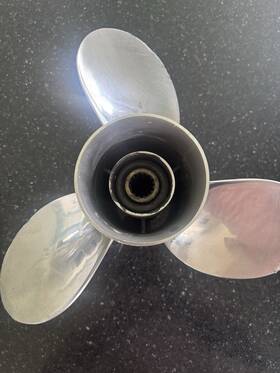 4x19rt Solas D3x13 1/4x19rt 13 1/4 Inch X 19p Stainless Propeller Fits Spline Suzuki 2 Stroke # 2372