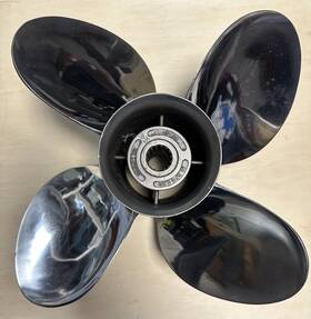 20420 Stiletto Stainless Steel 4 Blade Boat Propeller 13 3/4 X 20