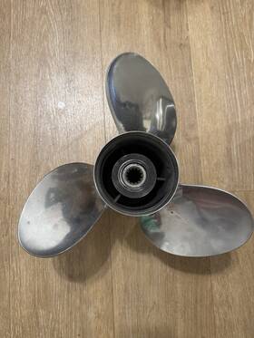 O1317 Stiletto 21317 1317 Stainless Steel Boat Propeller 3 Blade Prop