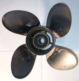 34419-y1319 Stiletto 34419 Propeller Y13x19 15 Spline 4 Blade Ss