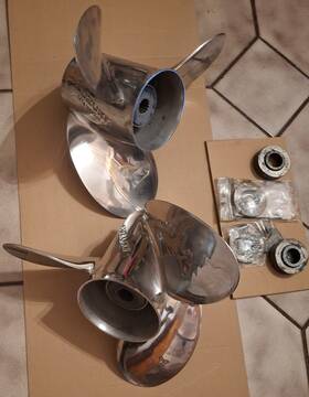 4-23r Suzuki 3x14-3/4-23l 3x14-3/4-23r Propeller 3-blade Outboard Ss 3 X 14-3/4 23r L &r 23 Pitch Props Pair