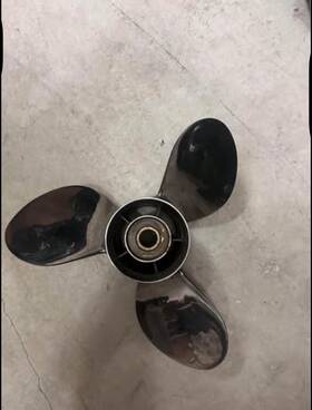 3x14x25p Suzuki Boat Propeller Used