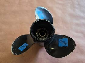 58100-95380-01t Suzuki Aluminum 11 Inch X 17p Prop S1700 13 Spline Hub P11139